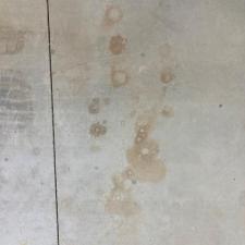 Dont-Let-Mud-Rule-Your-Garage-Reclaim-Your-Space-with-Powerful-Pressure-Washing 1